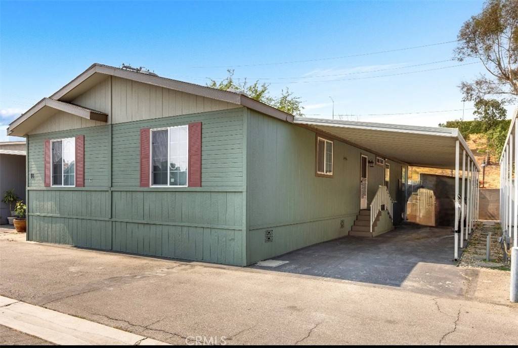 Lynwood, CA 90262,5300 Cortland ST #10