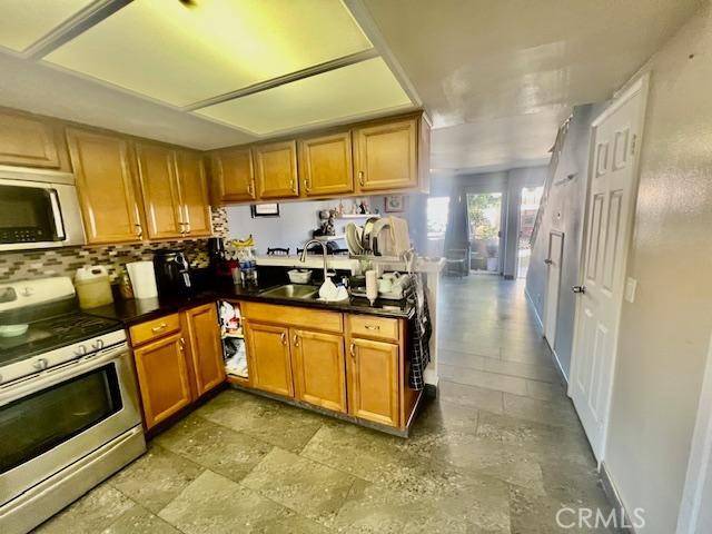 Paramount, CA 90723,15311 Gundry AVE #16
