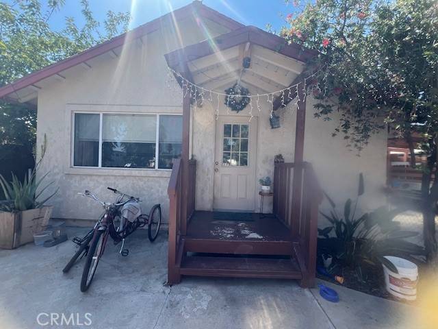Ramona, CA 92065,830 B ST
