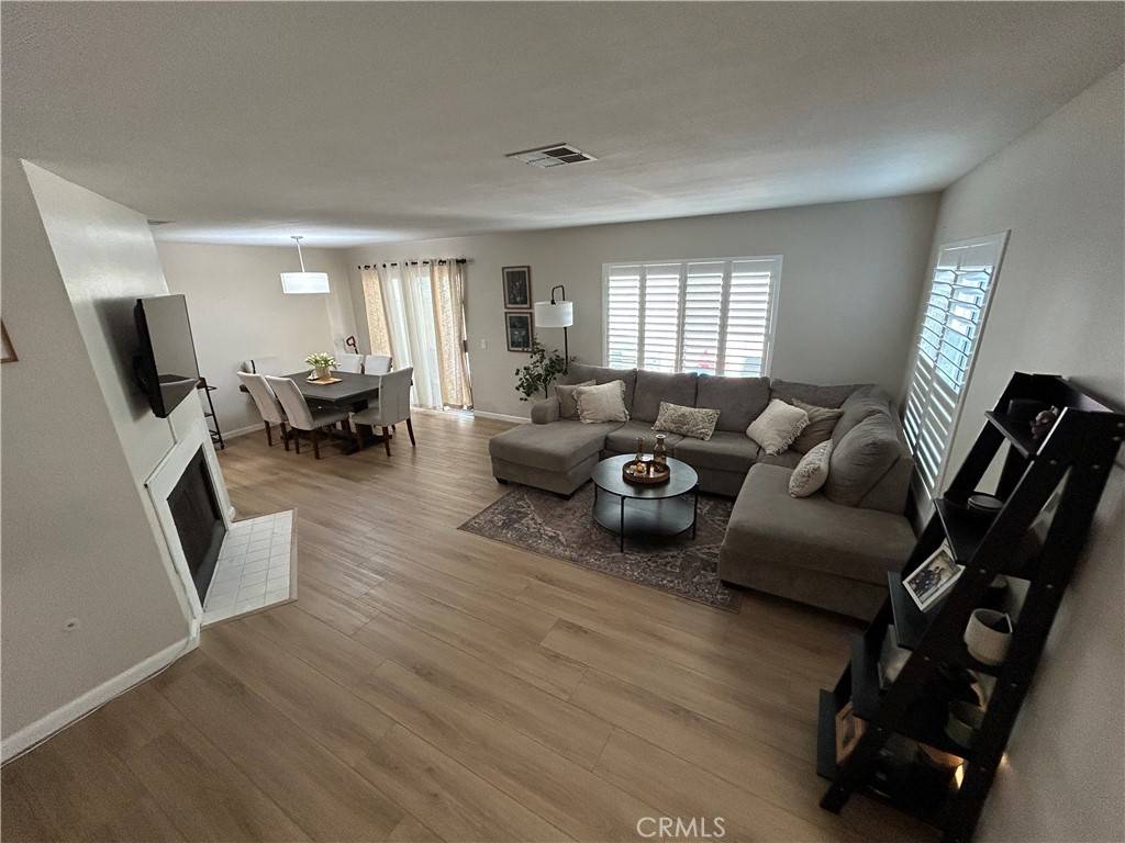 Diamond Bar, CA 91765,1030 Golden Springs DR #B