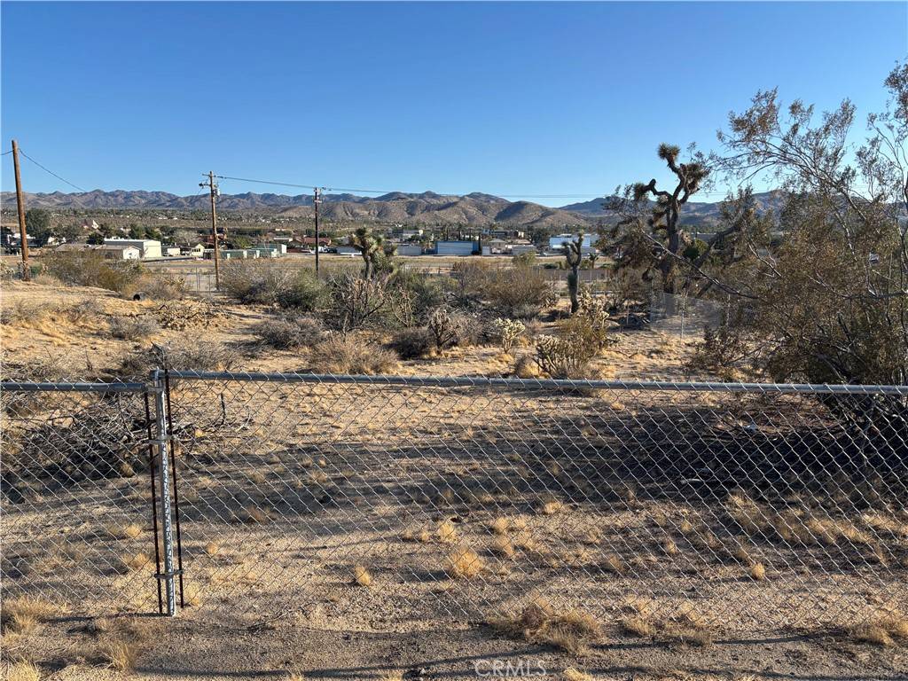 Yucca Valley, CA 92284,57645 Warren Way