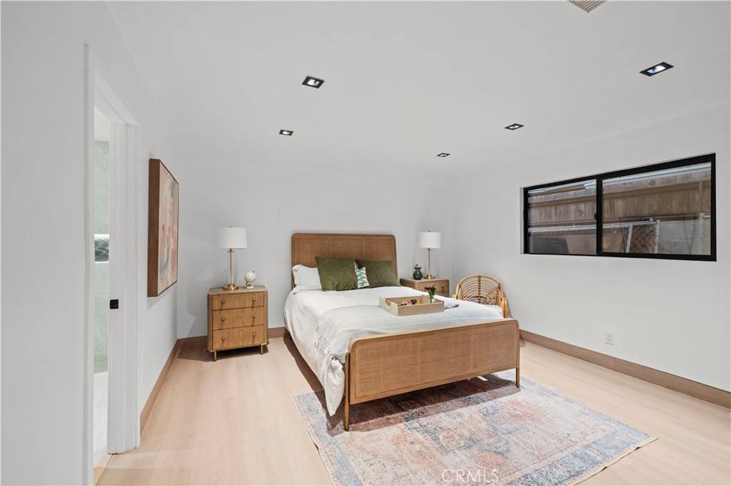 Carson, CA 90745,1623 E 215th PL