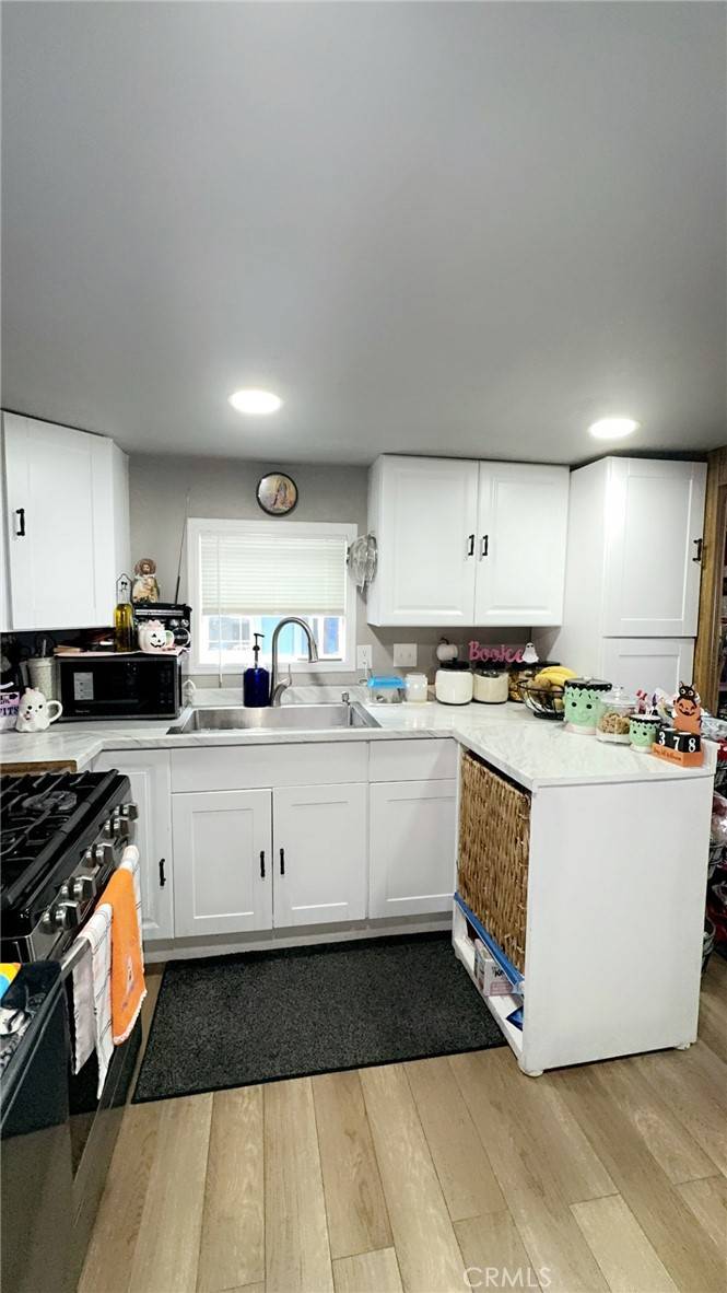 Torrance, CA 90501,23701 S Western AVE #106