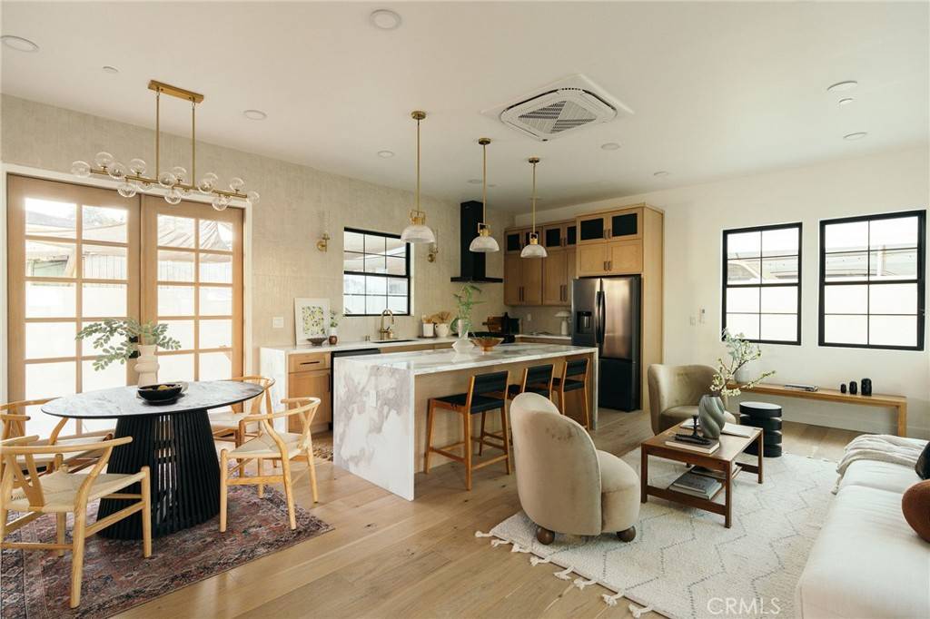 Los Angeles, CA 90032,4856 Edison ST