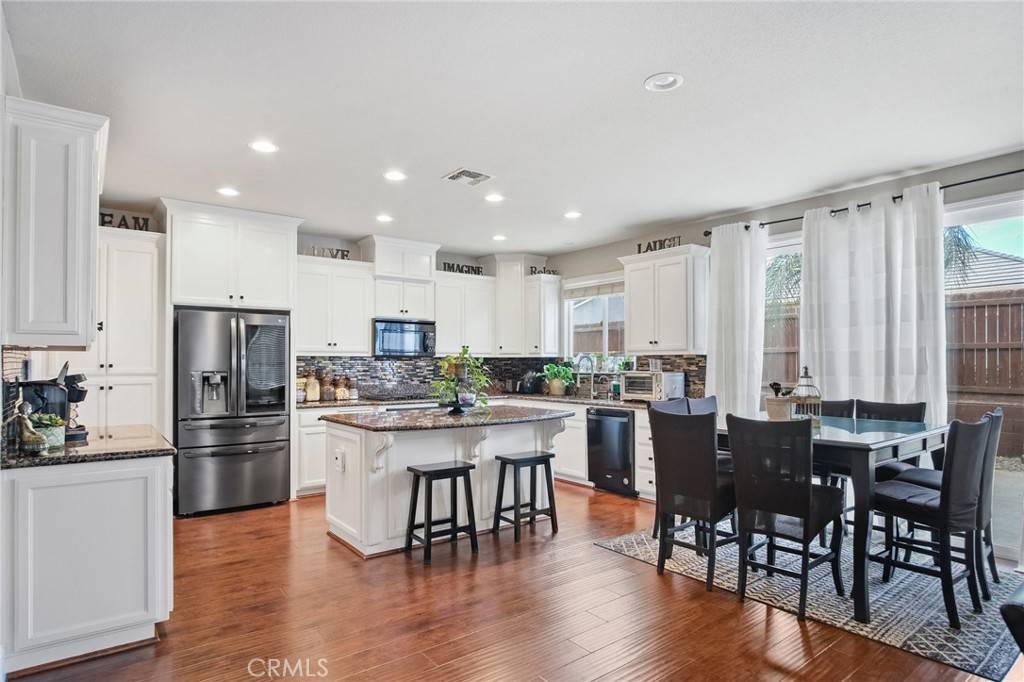 Livingston, CA 95334,962 Chastanet CT