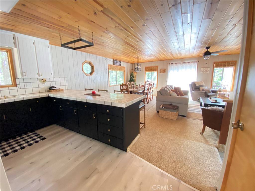 Cold Springs, CA 95335,26477 Inyo DR