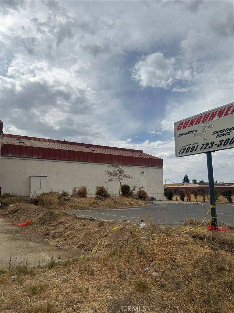 Merced, CA 95340,2040 Yosemite