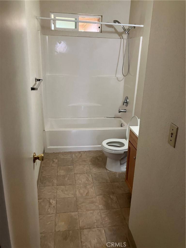 Merced, CA 95340,557 Barney ST