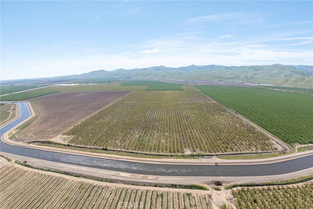 Patterson, CA 95360,1 Hamilton RD