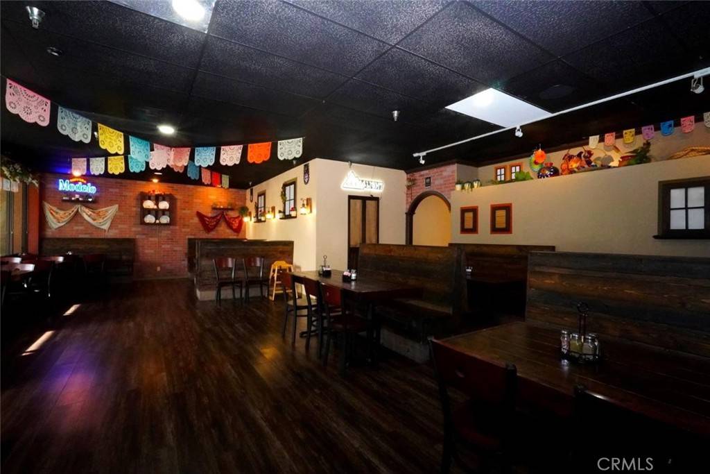 Fresno, CA 93711,3050 W Shaw AVE