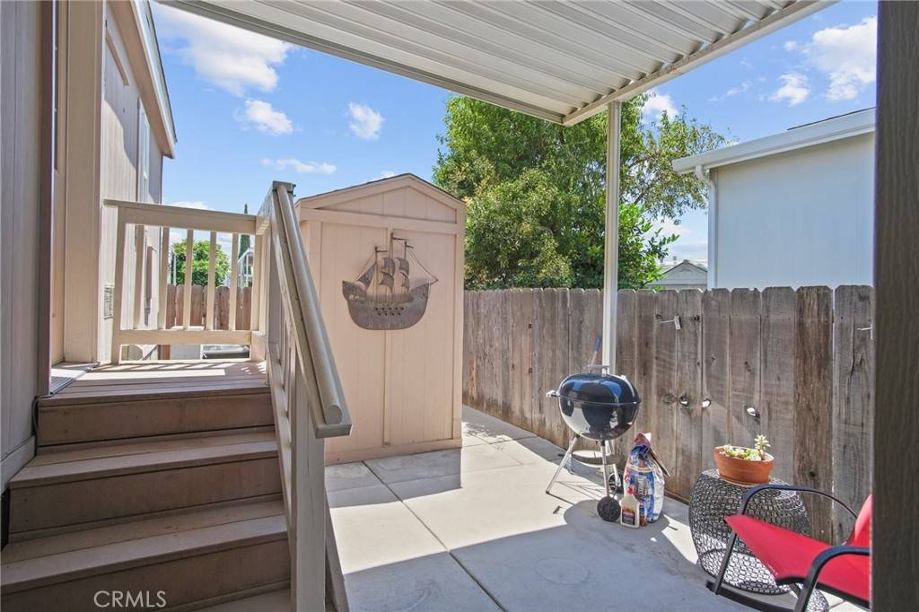 Manteca, CA 95336,1830 Yosemite AVE #118