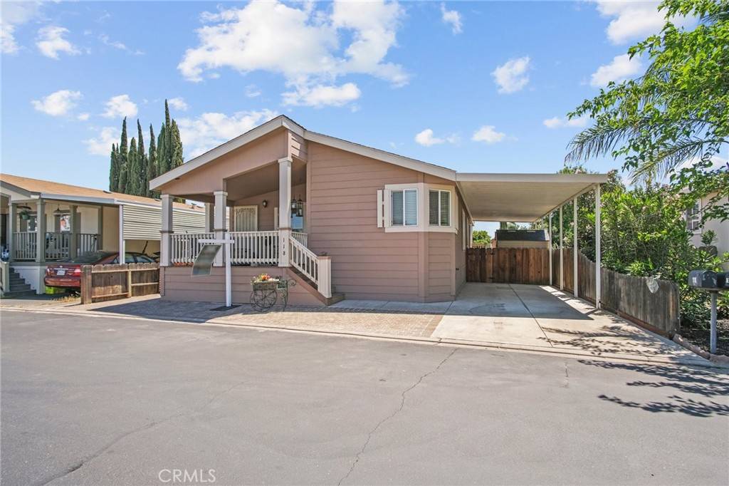 Manteca, CA 95336,1830 Yosemite AVE #118