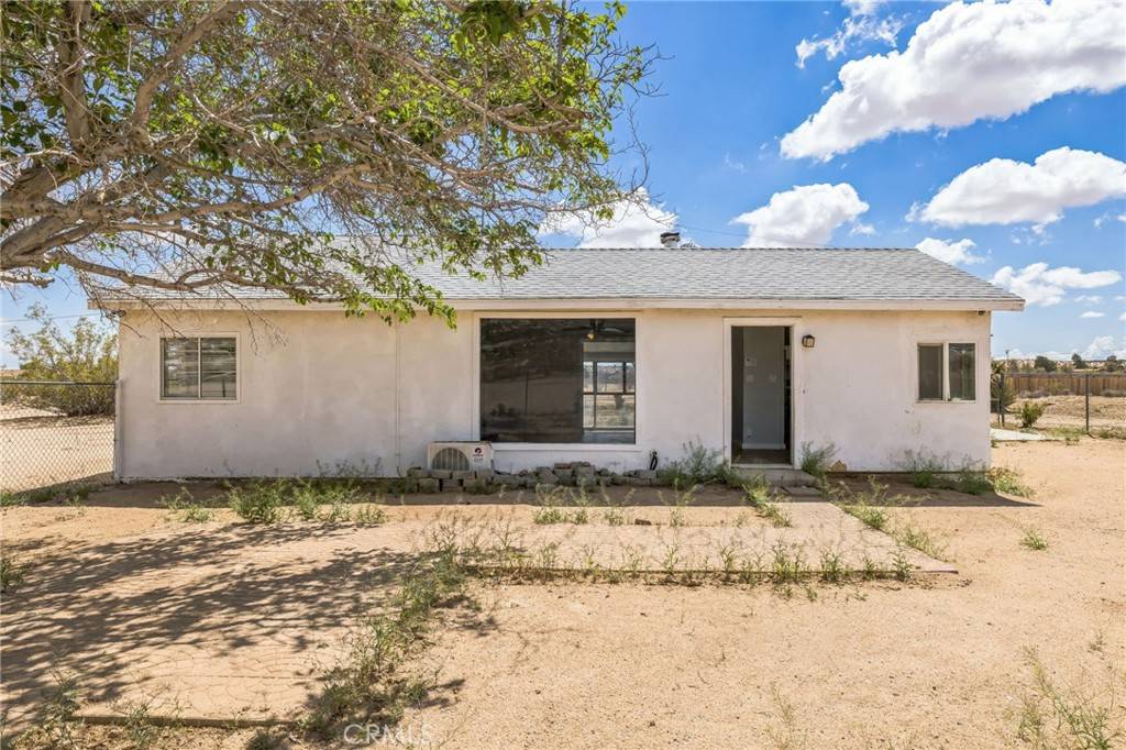 Yucca Valley, CA 92284,1561 Old Woman Springs RD