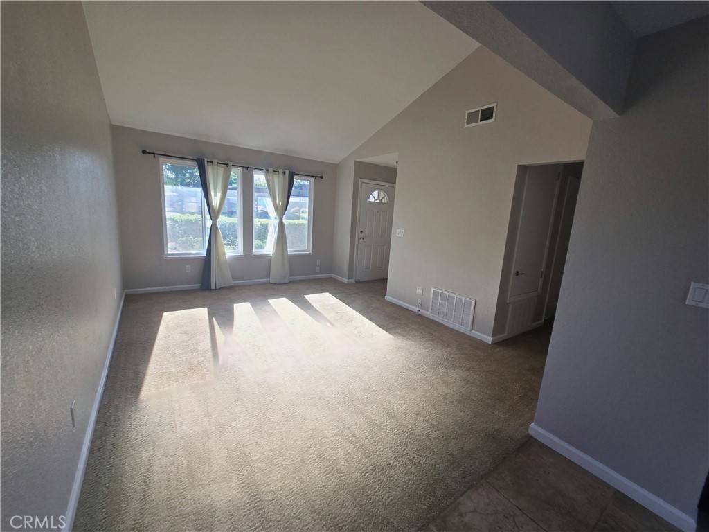 Modesto, CA 95350,1177 Norwegian AVE #27