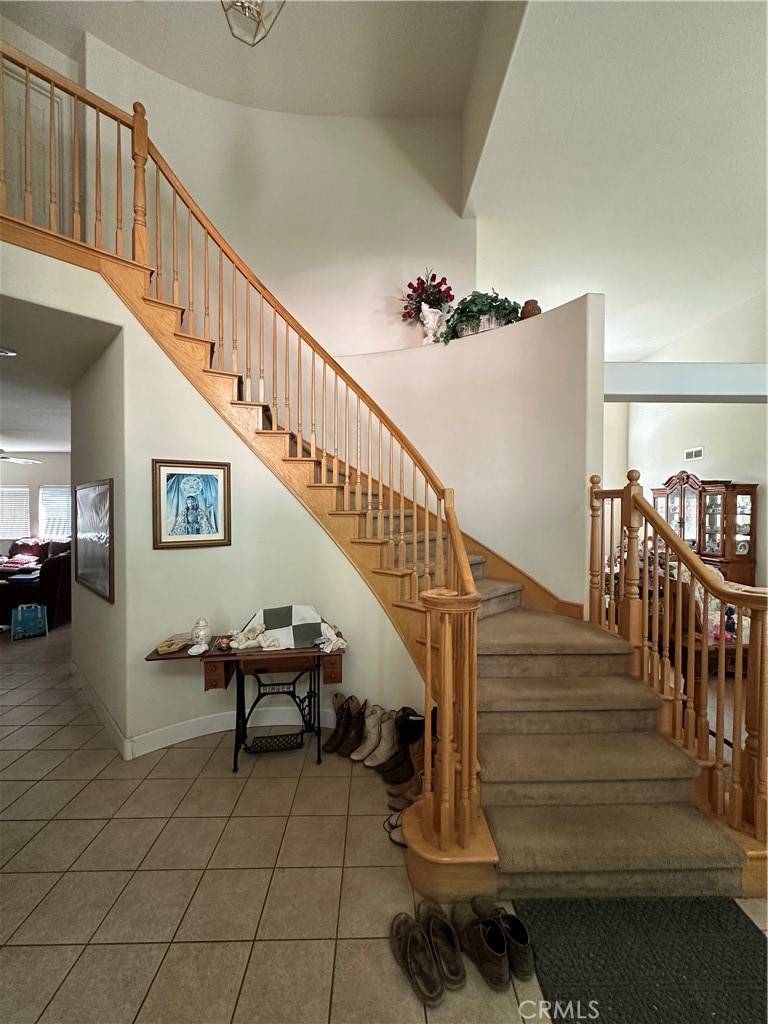 Gustine, CA 95322,1612 Via Colabria