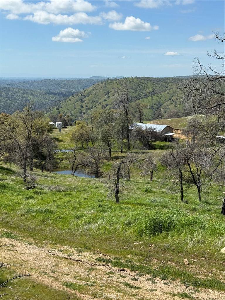 Raymond, CA 93653,38914 Road 810