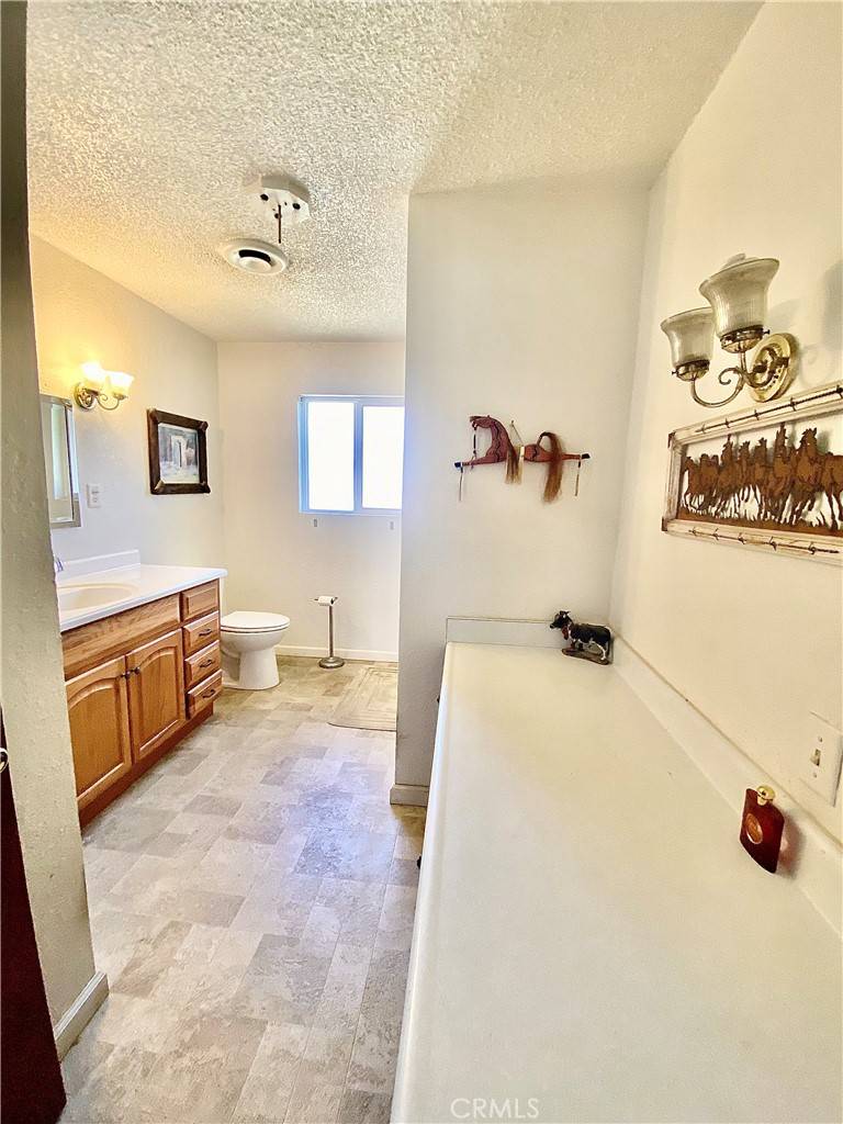 Turlock, CA 95380,5201 W Bradbury RD