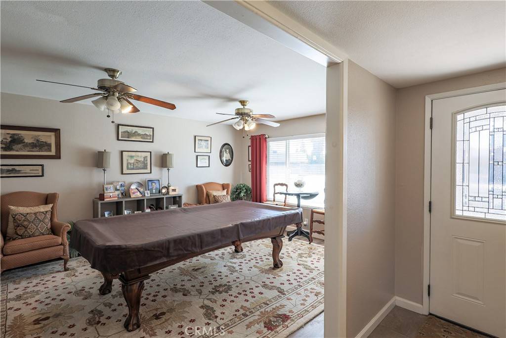 Merced, CA 95340,1059 Vernal AVE