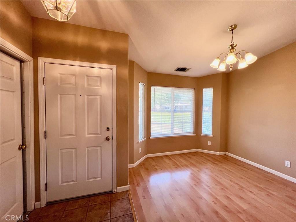 Merced, CA 95340,1498 Hansen AVE