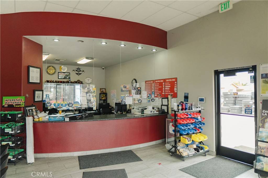 Winton, CA 95388,6886 Santa Fe DR