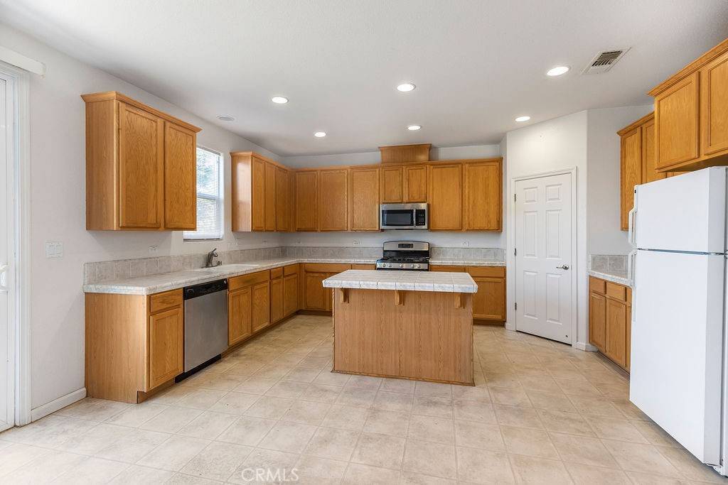 Winton, CA 95388,7285 Eagle CT