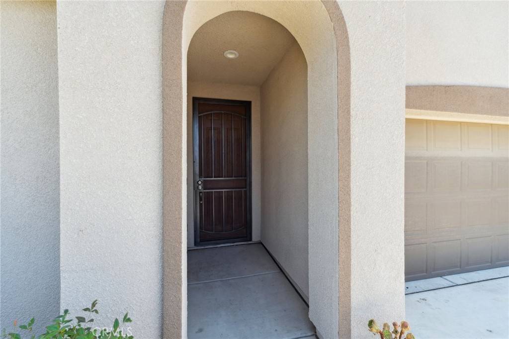 Lemoore, CA 93245,843 Sydney WAY
