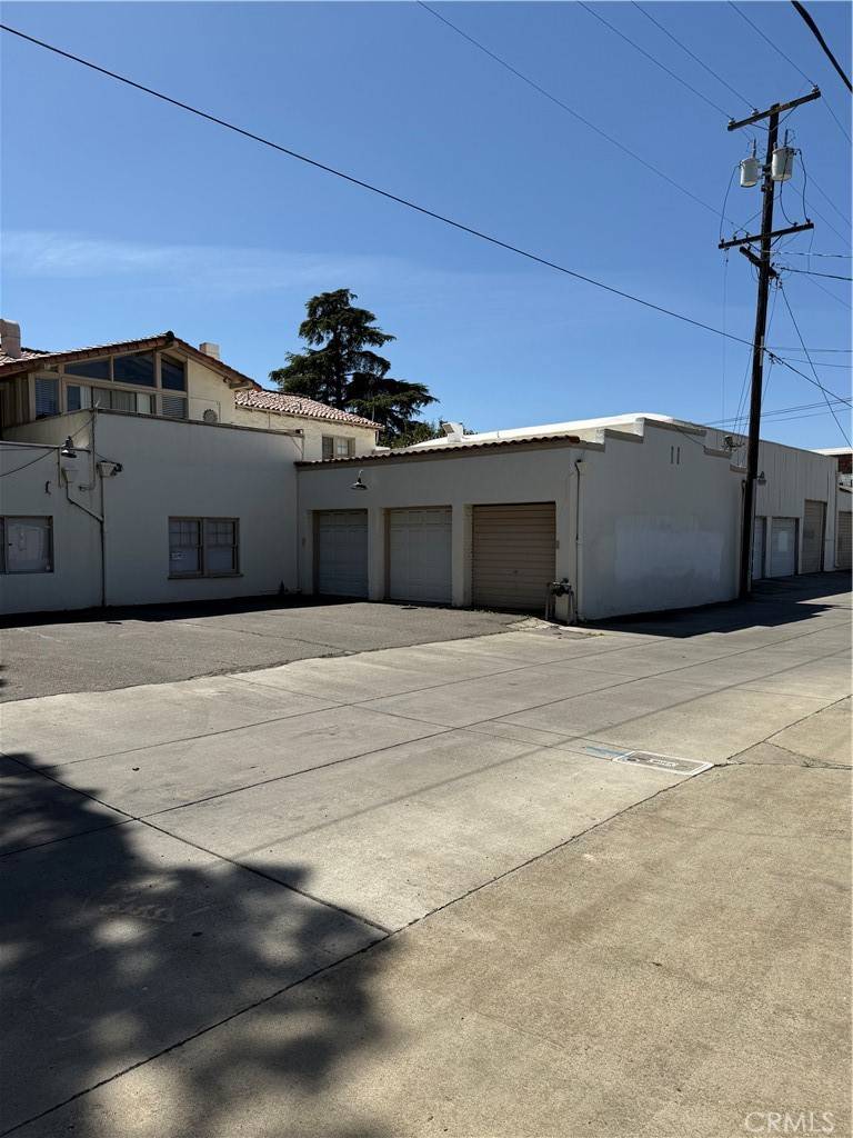 Merced, CA 95340,901 W Main ST