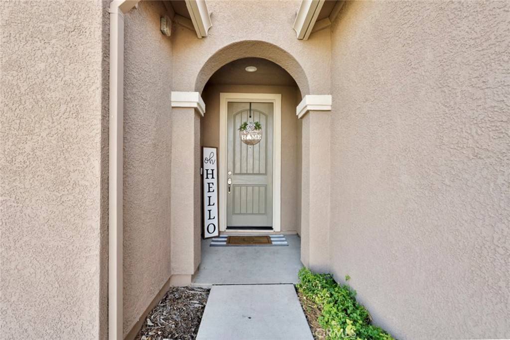 Merced, CA 95341,453 Daffodil DR
