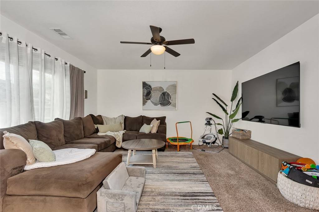 Lemoore, CA 93245,653 Visconti ST
