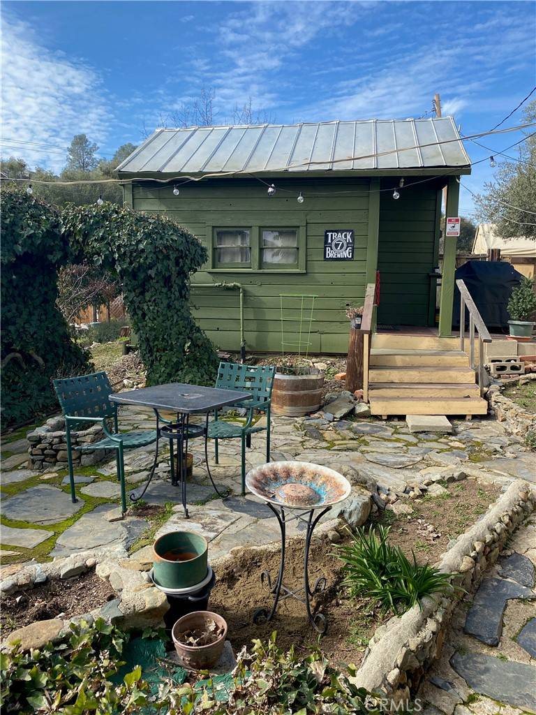Mariposa, CA 95338,6065 State Highway 49 N