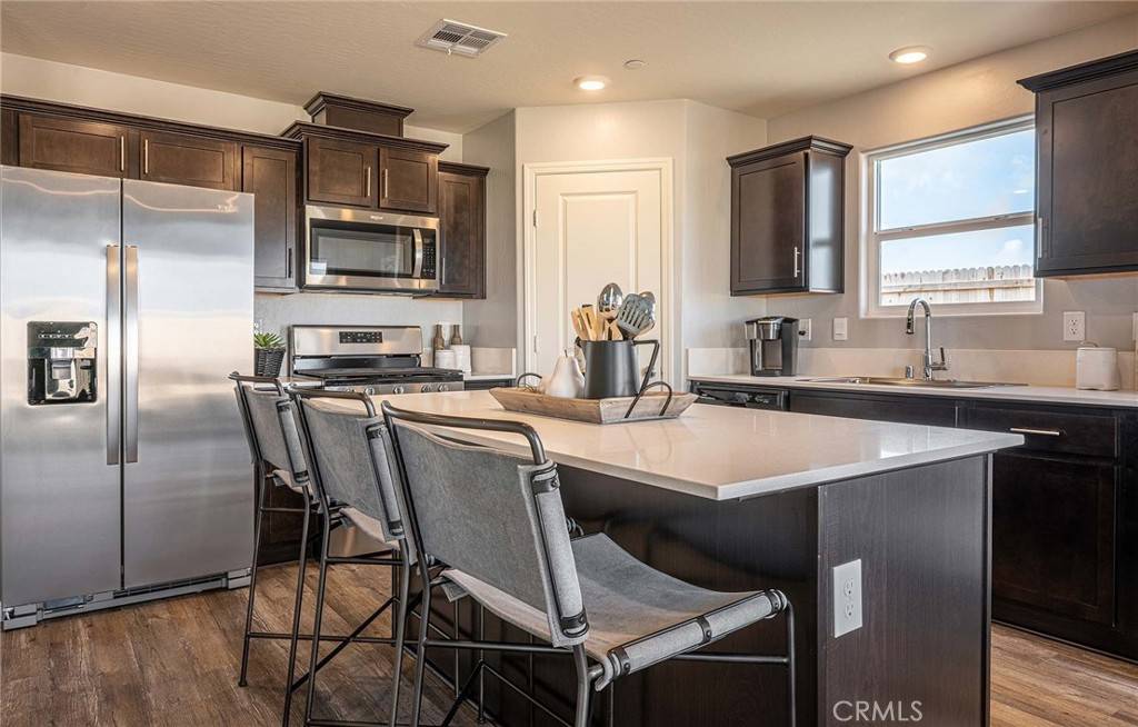 Merced, CA 95341,352 Sable CT #62 AR