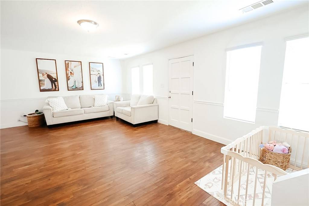 Coarsegold, CA 93614,43712 Cedar Grove CT