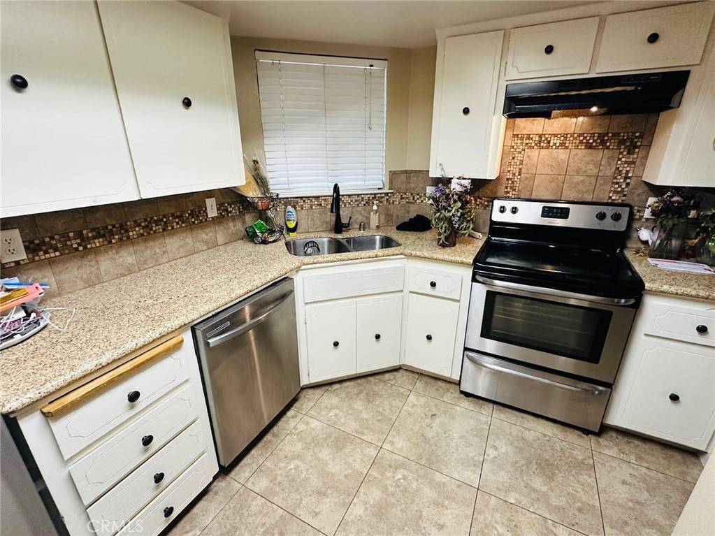 Fresno, CA 93722,4531 W Malibu AVE