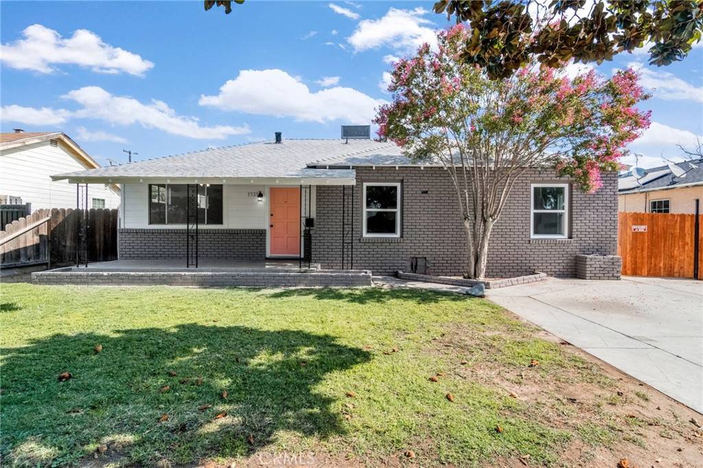 Fresno, CA 93703,3525 E Hammond AVE