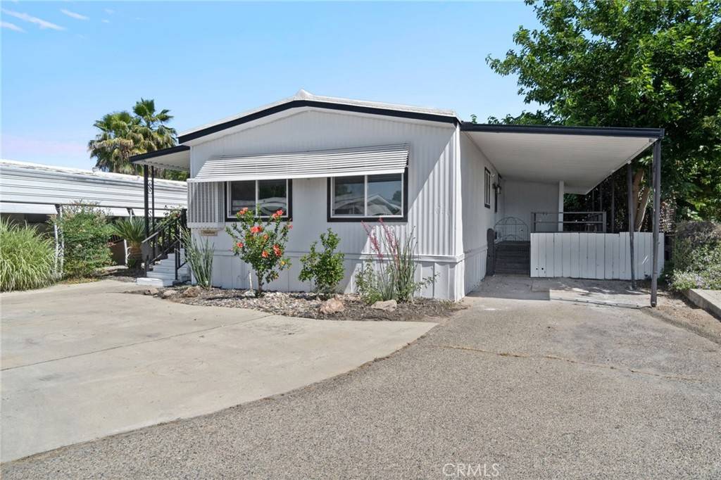 Madera, CA 93638,1218 E Cleveland #153