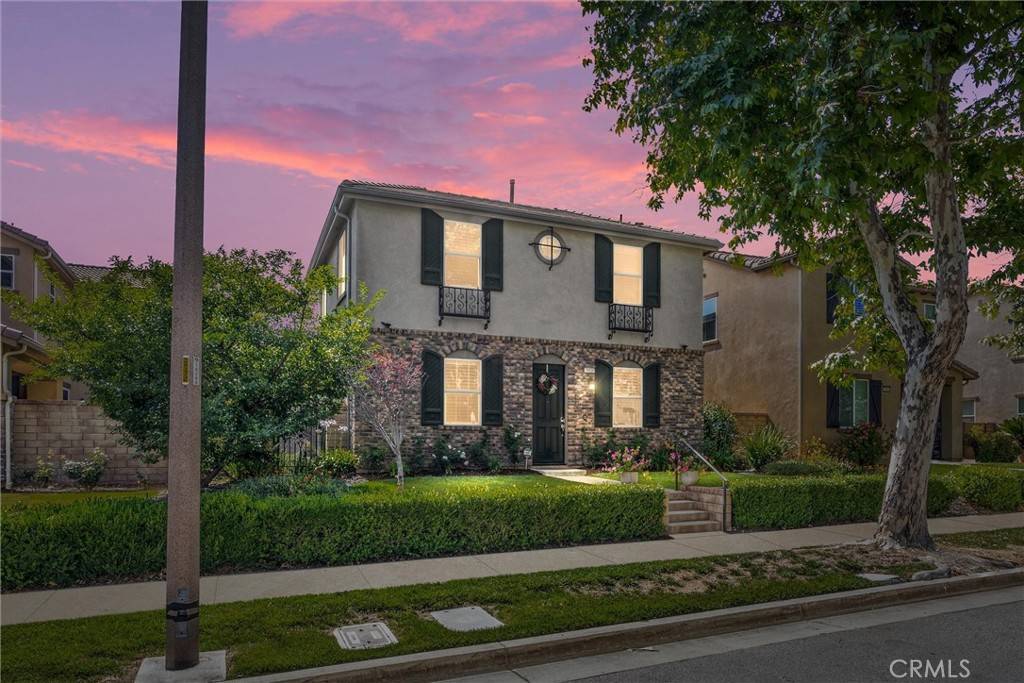 Valencia, CA 91354,28537 Vista Del Rio DR