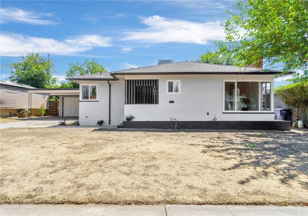 Fresno, CA 93703,2824 E Brown AVE