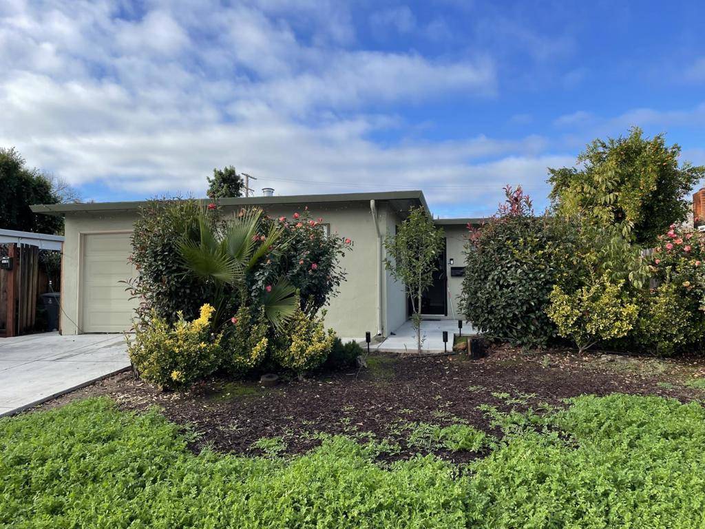 Gilroy, CA 95020,7011 Rosanna ST