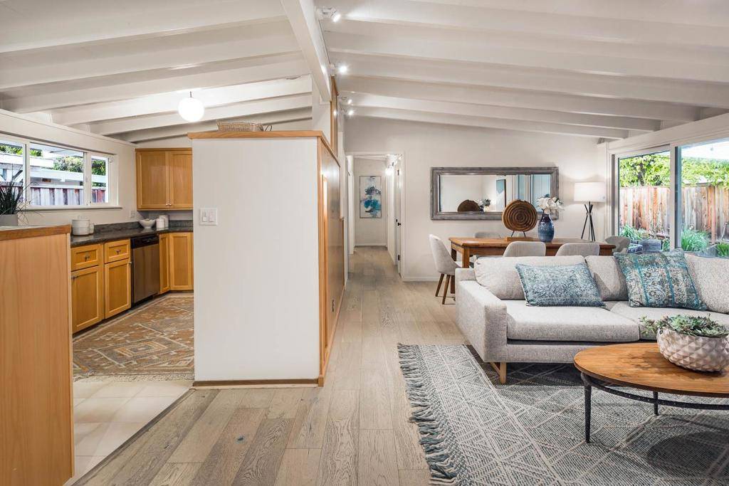 Mountain View, CA 94043,Address not disclosed