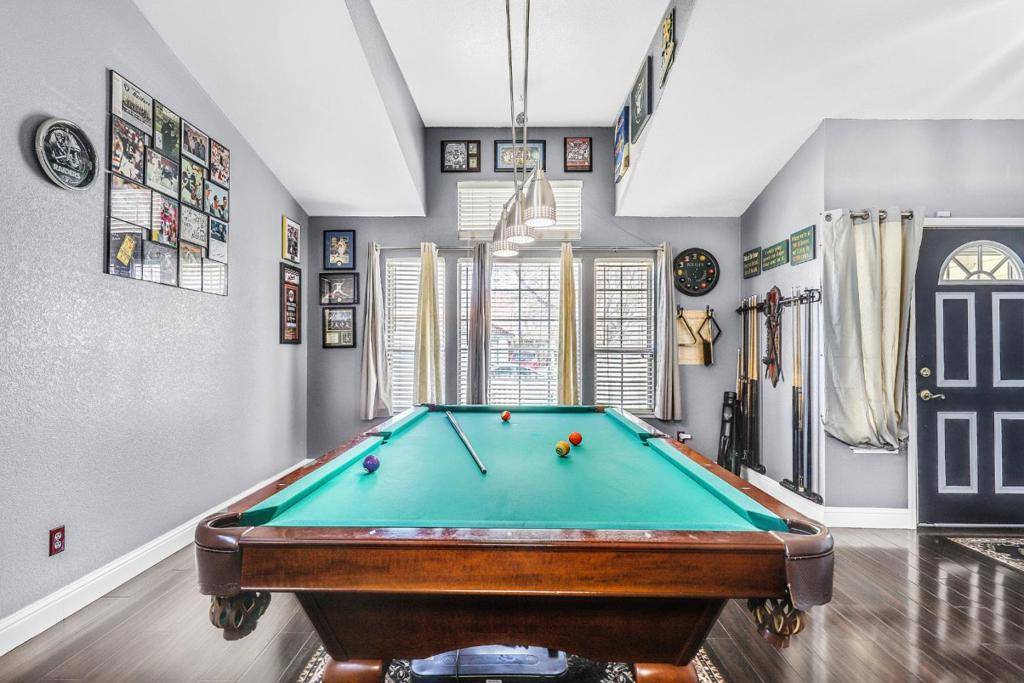 Tracy, CA 95376,Address not disclosed