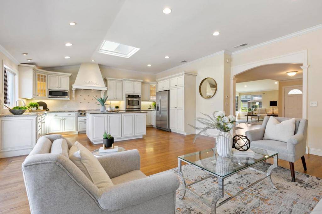 Pleasanton, CA 94566,Address not disclosed