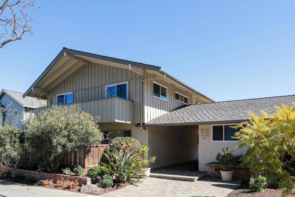 Los Altos, CA 94022,Address not disclosed