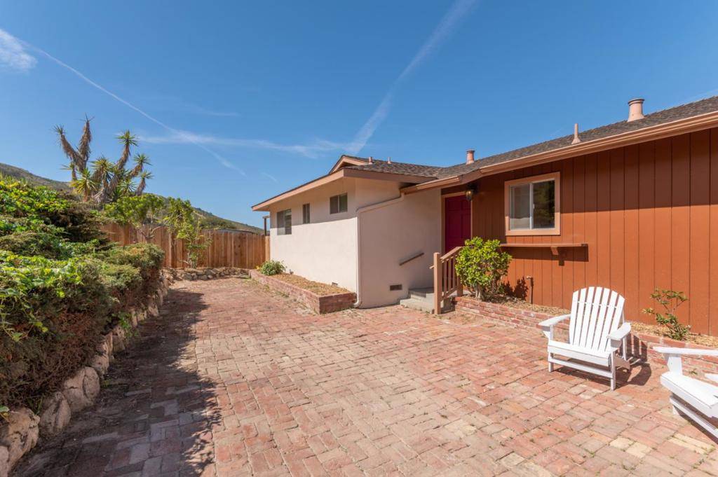 Salinas, CA 93908,Address not disclosed