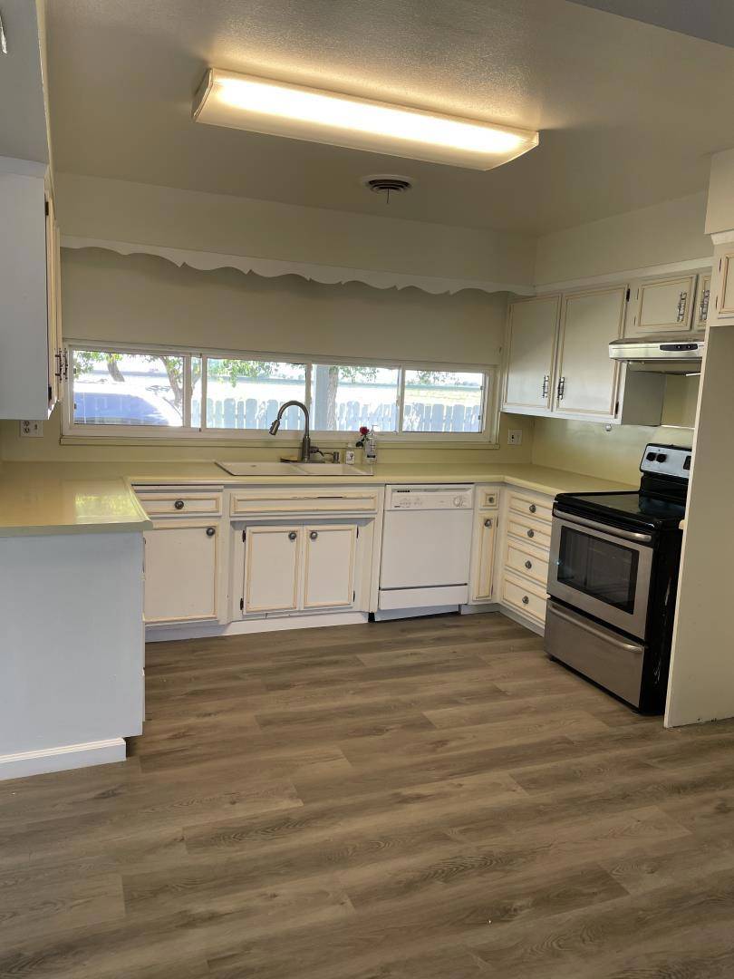 Dos Palos, CA 93620,Address not disclosed