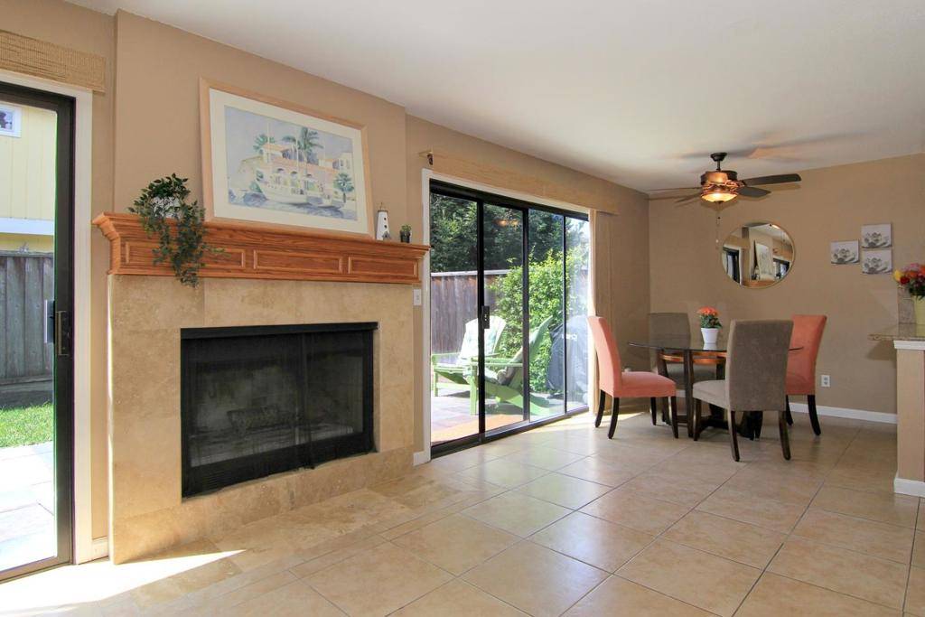 Aptos, CA 95003,Address not disclosed