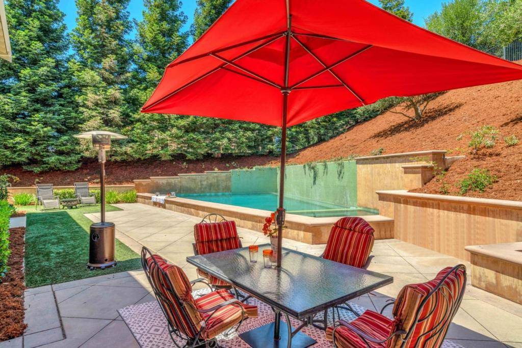 Gilroy, CA 95020,2275 Stonecress ST