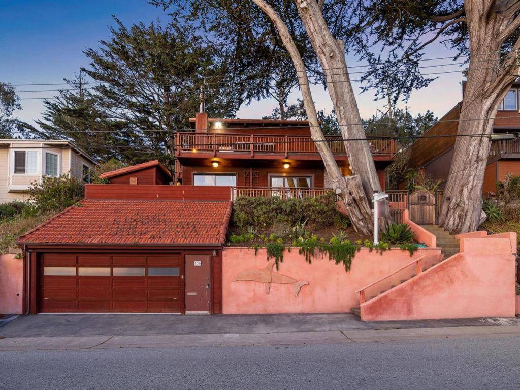 Pacifica, CA 94044,535 Farallon AVE