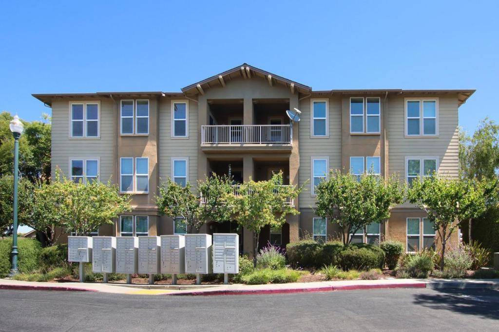 Watsonville, CA 95076,212 Pacifica BLVD #301