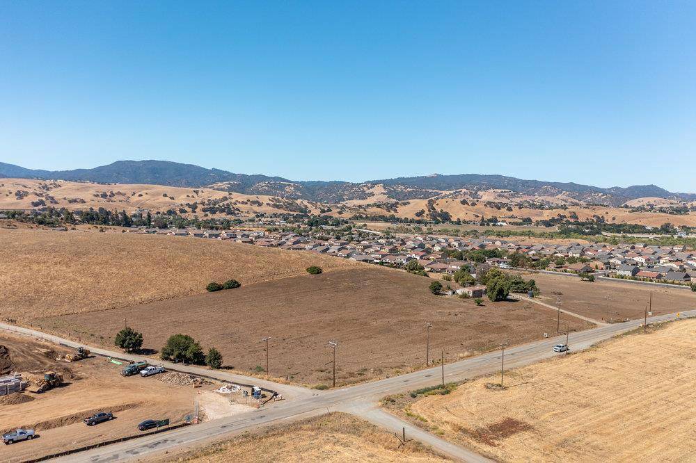 Hollister, CA 95023,120 Enterprise RD