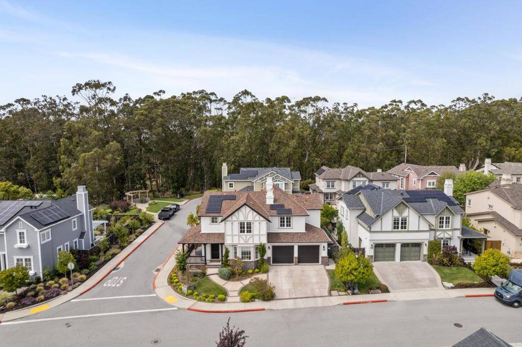 Half Moon Bay, CA 94019,118 Carnoustie DR